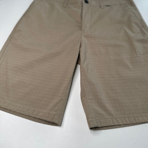 NWT-  Hurley Boardshorts - Picture 1 of 7